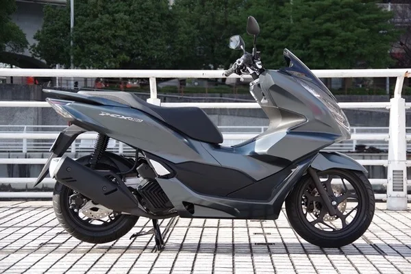 Honda PCX 160 scooter rental in Koh Phangan - 160cc scooter